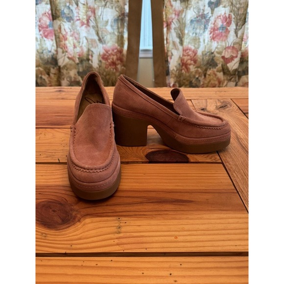 ZODIAC Dorit Slip On Loafer Nougat Pink Suede Leather Size 9 Platform Retro EUC! - Picture 1 of 7